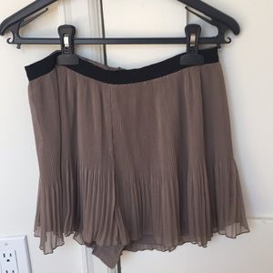 H&M Brown Ruffled Layered Shorts